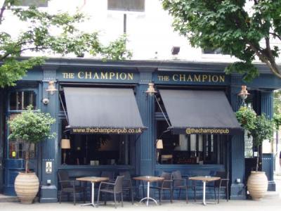 Notting Hill, Champion