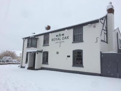 Royal Oak - Leigh Sinton