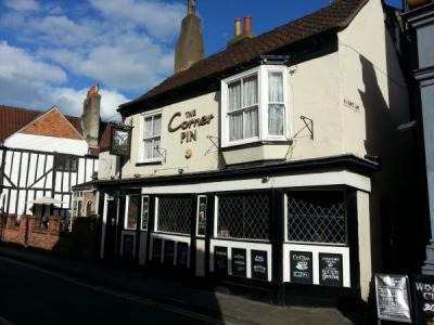 Corner Pin - York