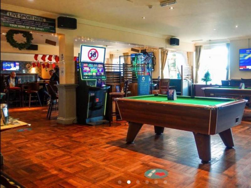 Holburn Bar, Aberdeen •