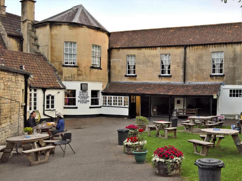 Larkhall Inn, Bath •