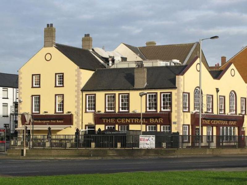 Central Bar, Carrickfergus