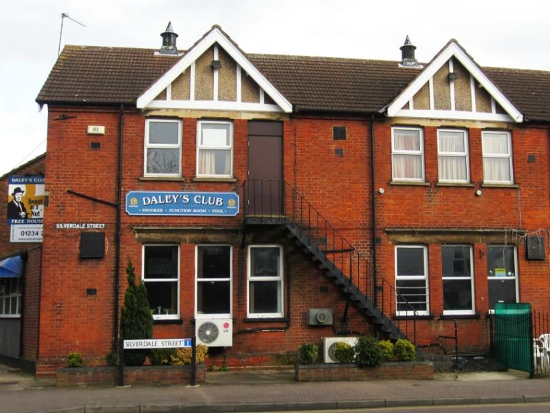 Daley's, Kempston •