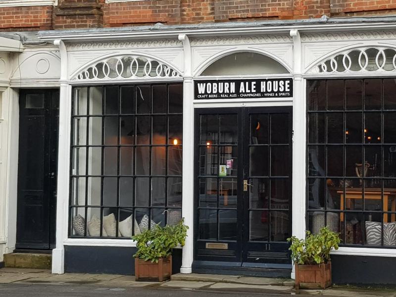 Woburn Ale House, Woburn •