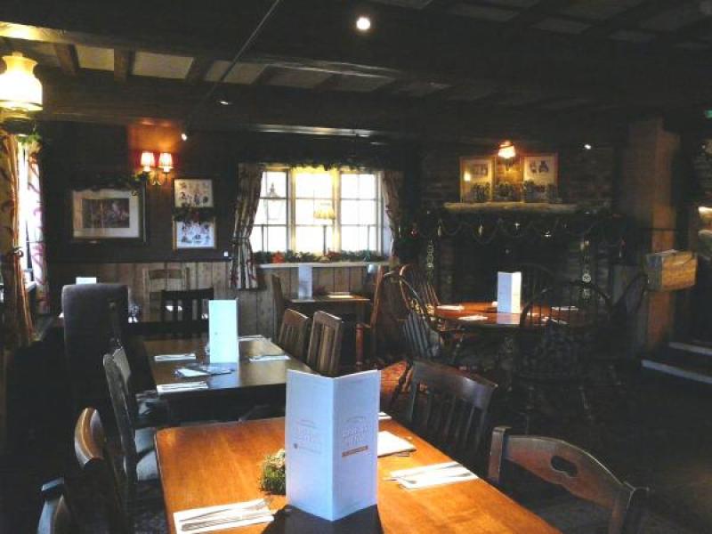 Spread Eagle, RollestononDove •