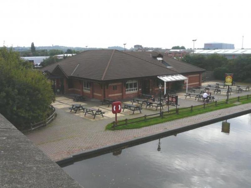 Mill House, Burton upon Trent •