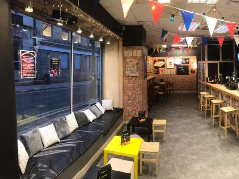 Al's Juke Bar, Bradford