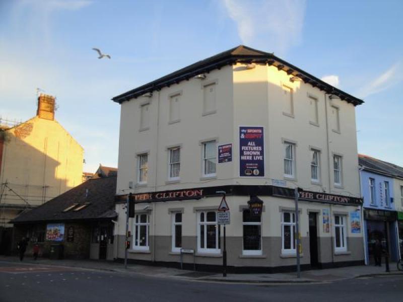 Clifton, Cardiff •