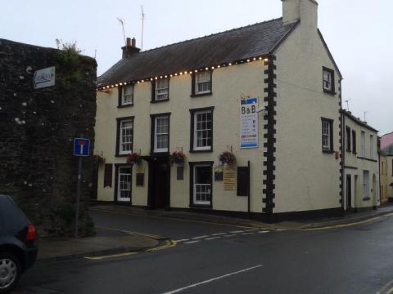 New Three Mariners Inn, Laugharne •