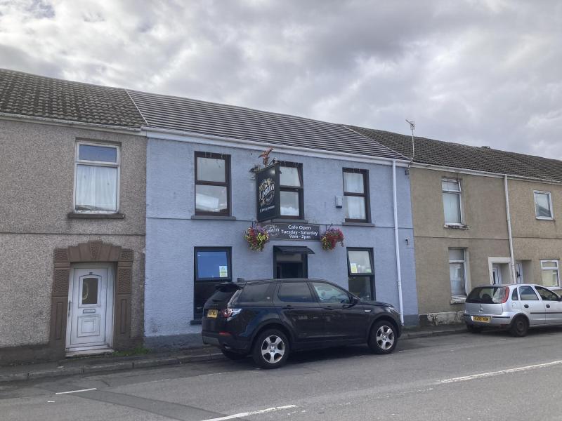 Cambrian Sports Bar, Llanelli