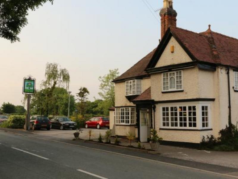 Royal Oak, Worleston •