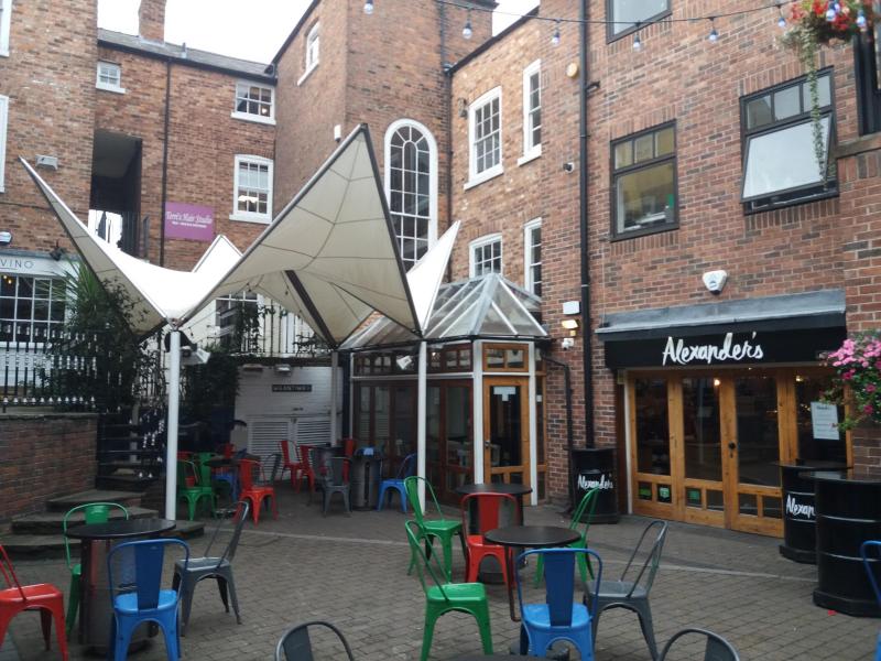 Alexander's Live, Chester