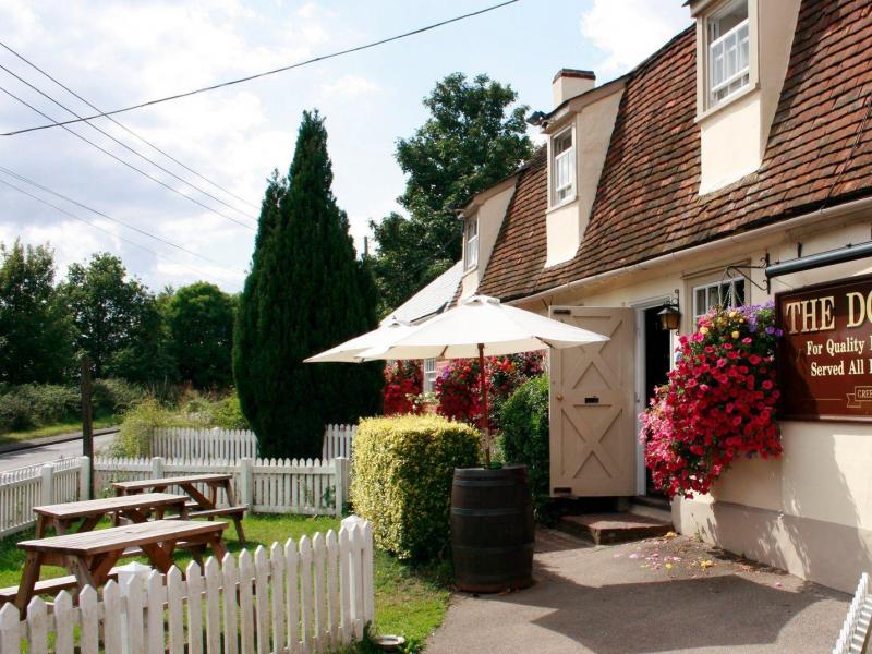 Caesar's at Dolphin, Bradwell