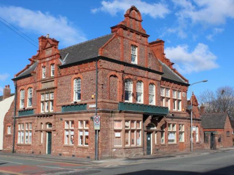 Albion, Warrington