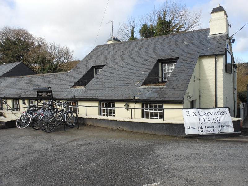 Borough Arms, Dunmere