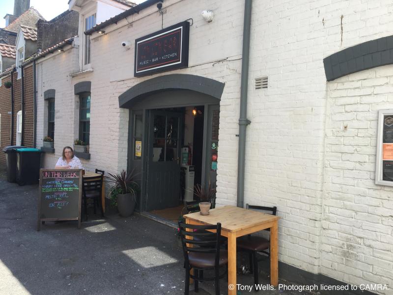 CinCin Bar & Bistro, Deal