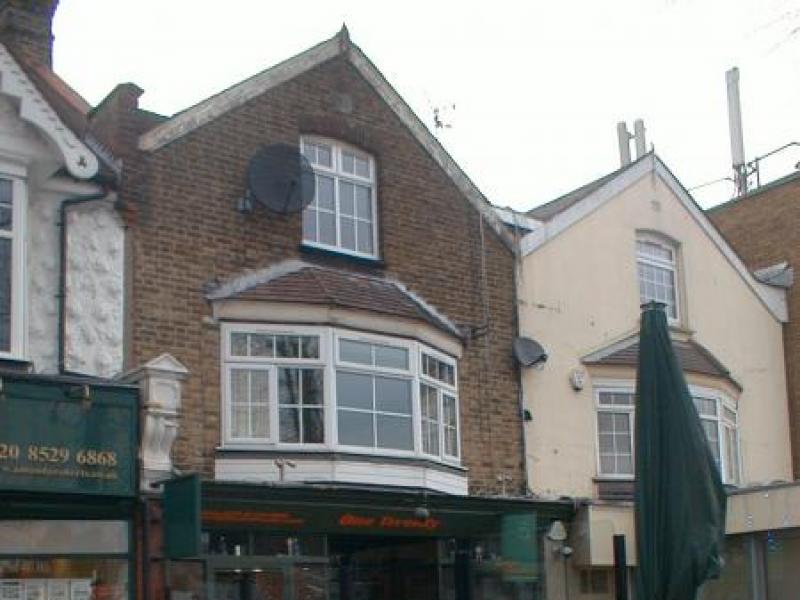 Bar One Twenty, Chingford