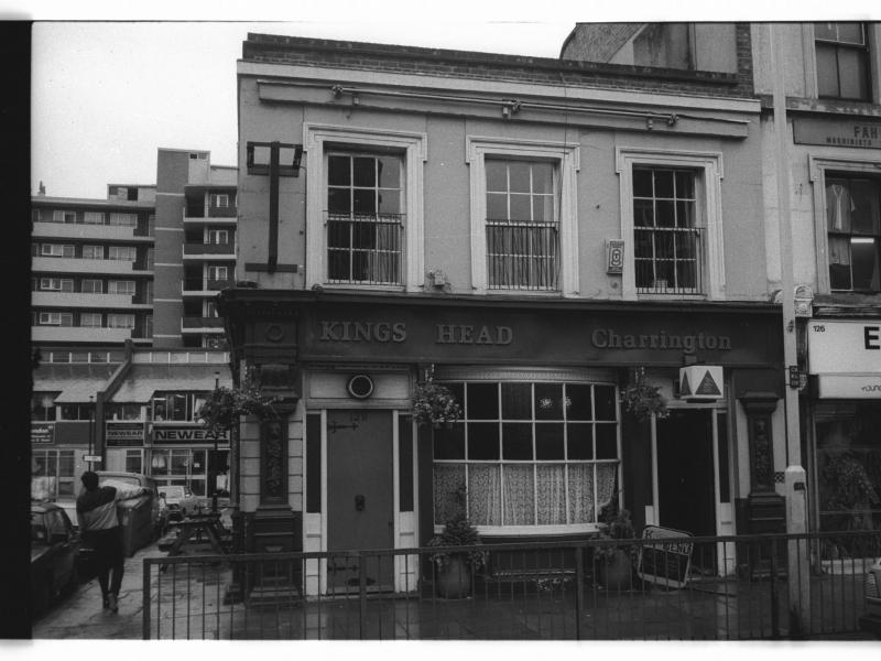 Kings Head, London •