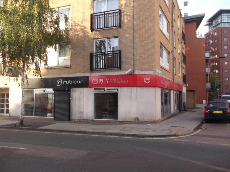 Kingsbridge Arms, Isle of Dogs •