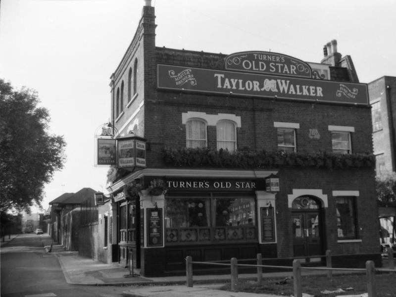 Turner's Old Star, London •