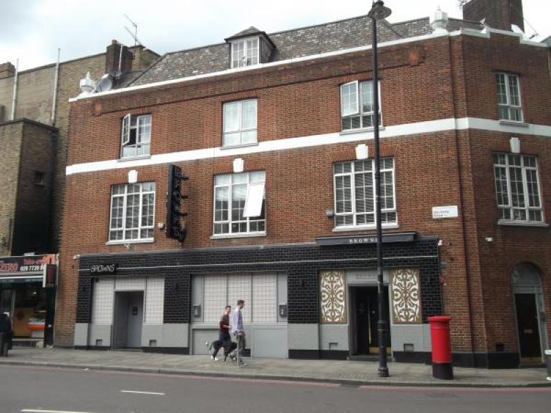 Browns, Bethnal Green