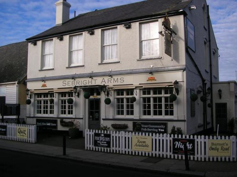 Sebright Arms, High •