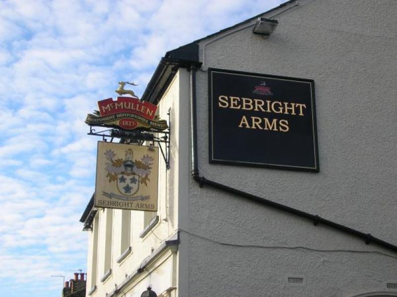 Sebright Arms, High •