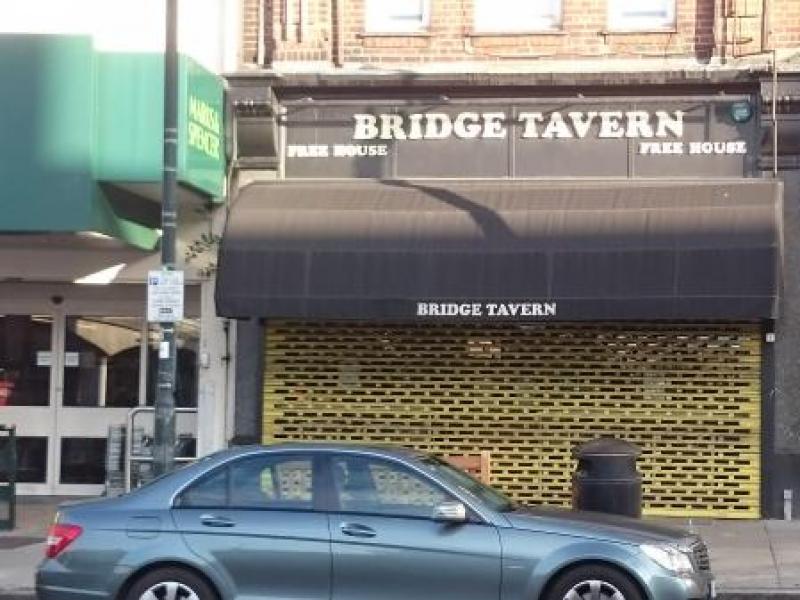 Bridge Tavern, Mill Hill