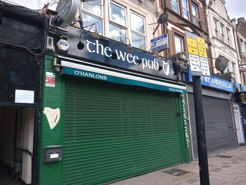 Wee Pub, West Hendon •