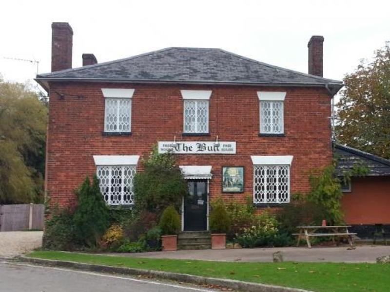 Bull, Langley Lower Green