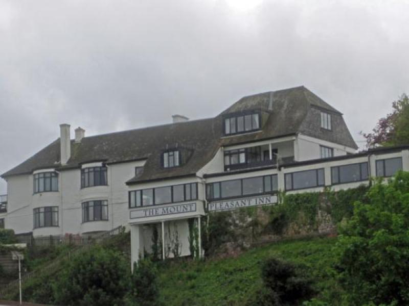 Mount Pleasant Inn, Dawlish Warren •