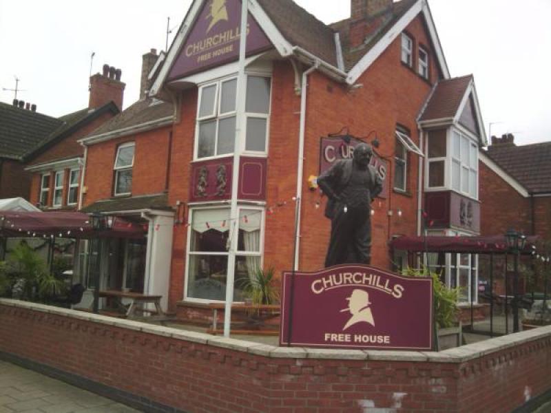 Churchills Wine & Sports Bar, Skegness