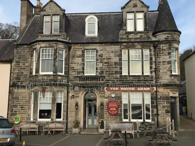 Bruce Arms, Limekilns