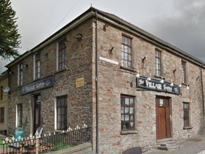 Bute Lounge Bar & Kitchen, Treherbert