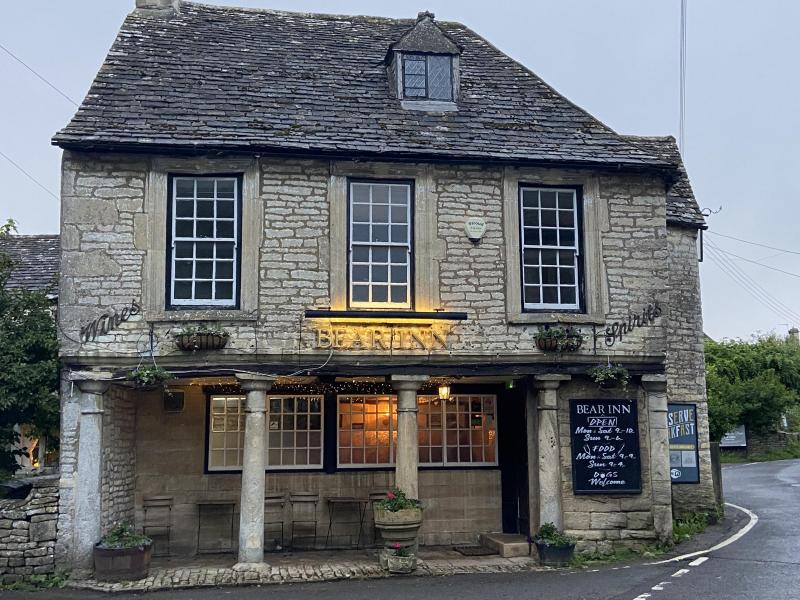 Bear Inn, Bisley