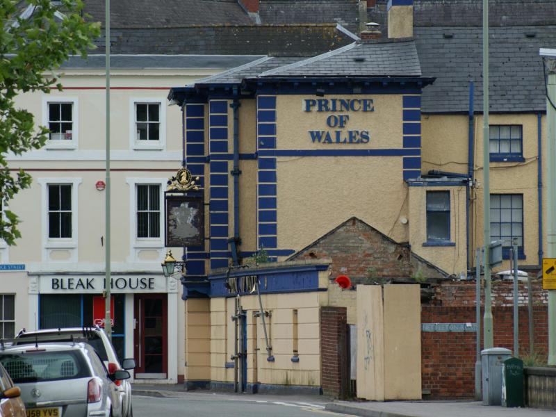 Prince of Wales, Gloucester •