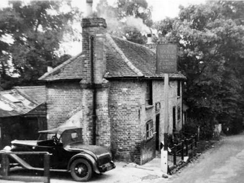 Rock & Fountain, Chelsfield •
