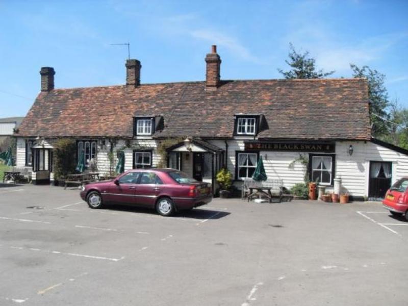 Black Swan, Nazeing