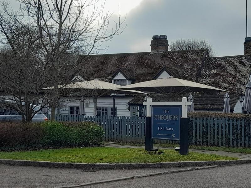 Chequers, Bragbury End