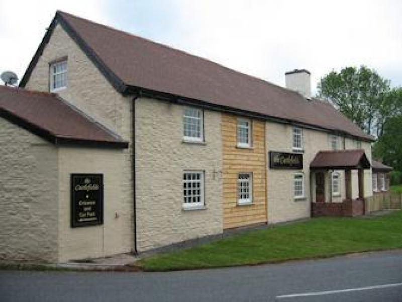 Castlefields, Clifford •