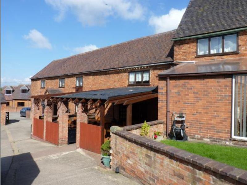 Barn Inn, Upton