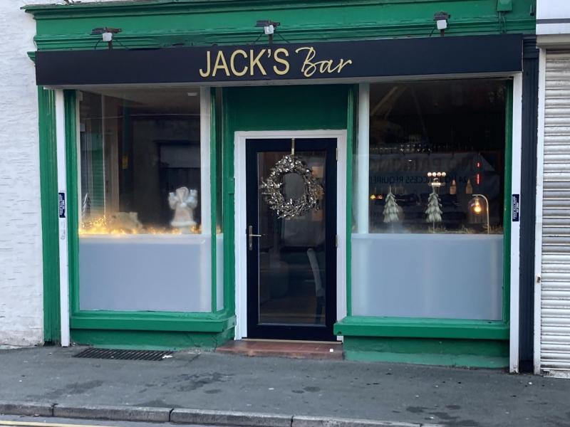 Jack's Bar, Hyde •