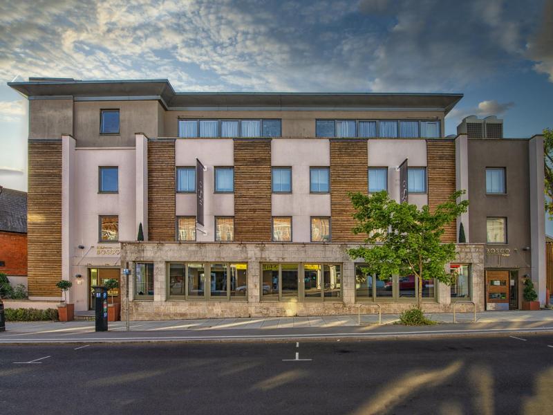 Bosco Lounge, Surbiton