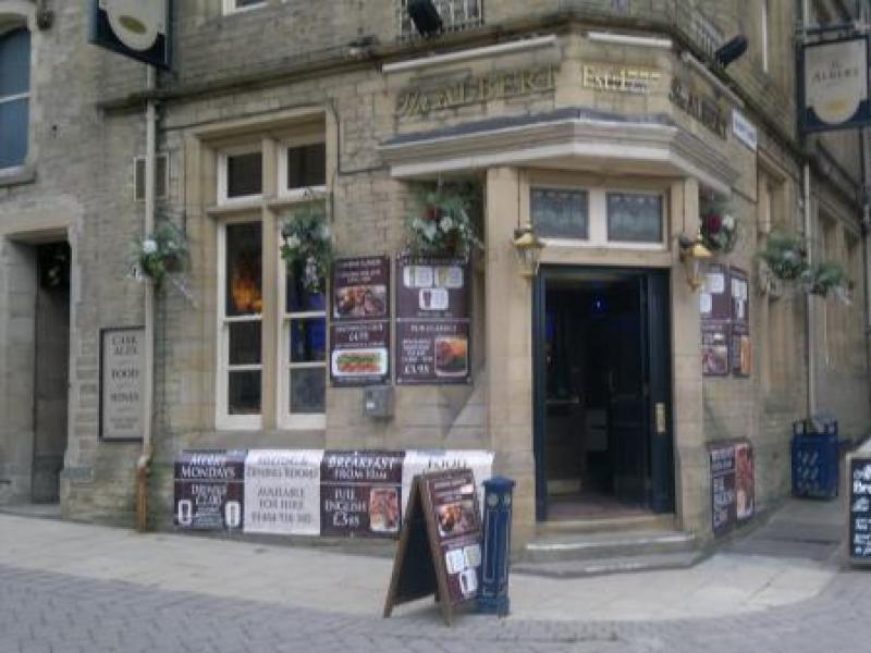 Albert Hotel, Huddersfield