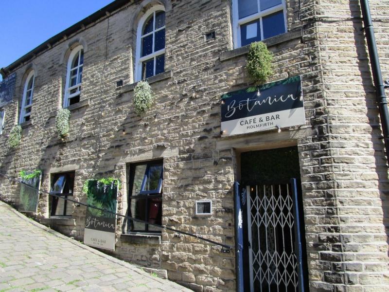 Botanica, Holmfirth