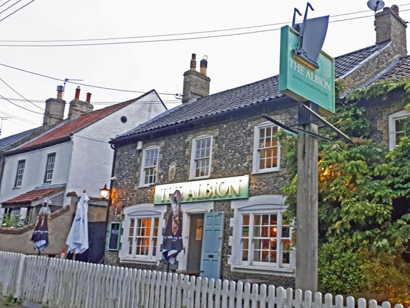 Albion, Thetford