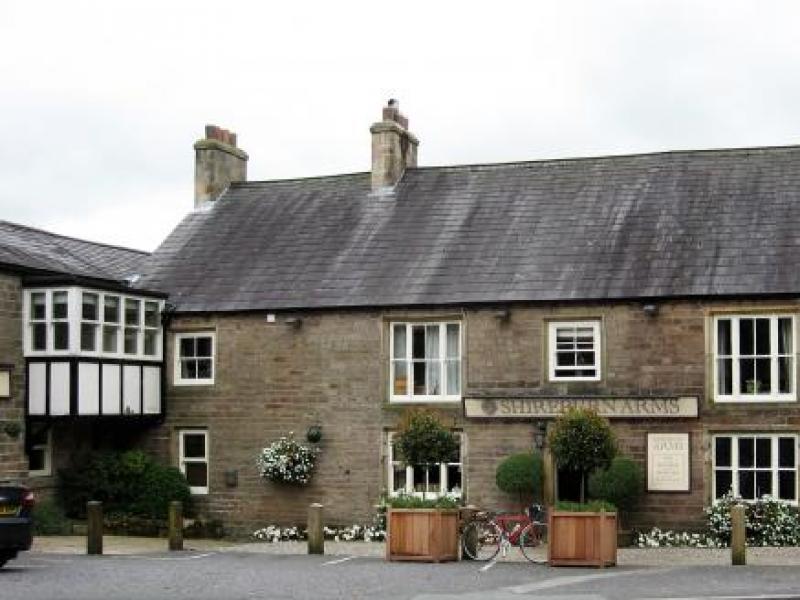 Shireburn Arms, Hurst Green •