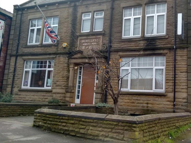 Bruntcliffe Working Mens Club, Bruntcliffe