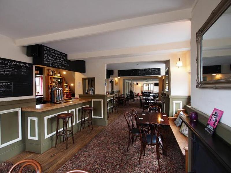 Bottle & Glass, Normanby By Spital •