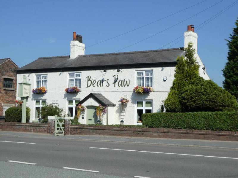 Bears Paw, High Legh